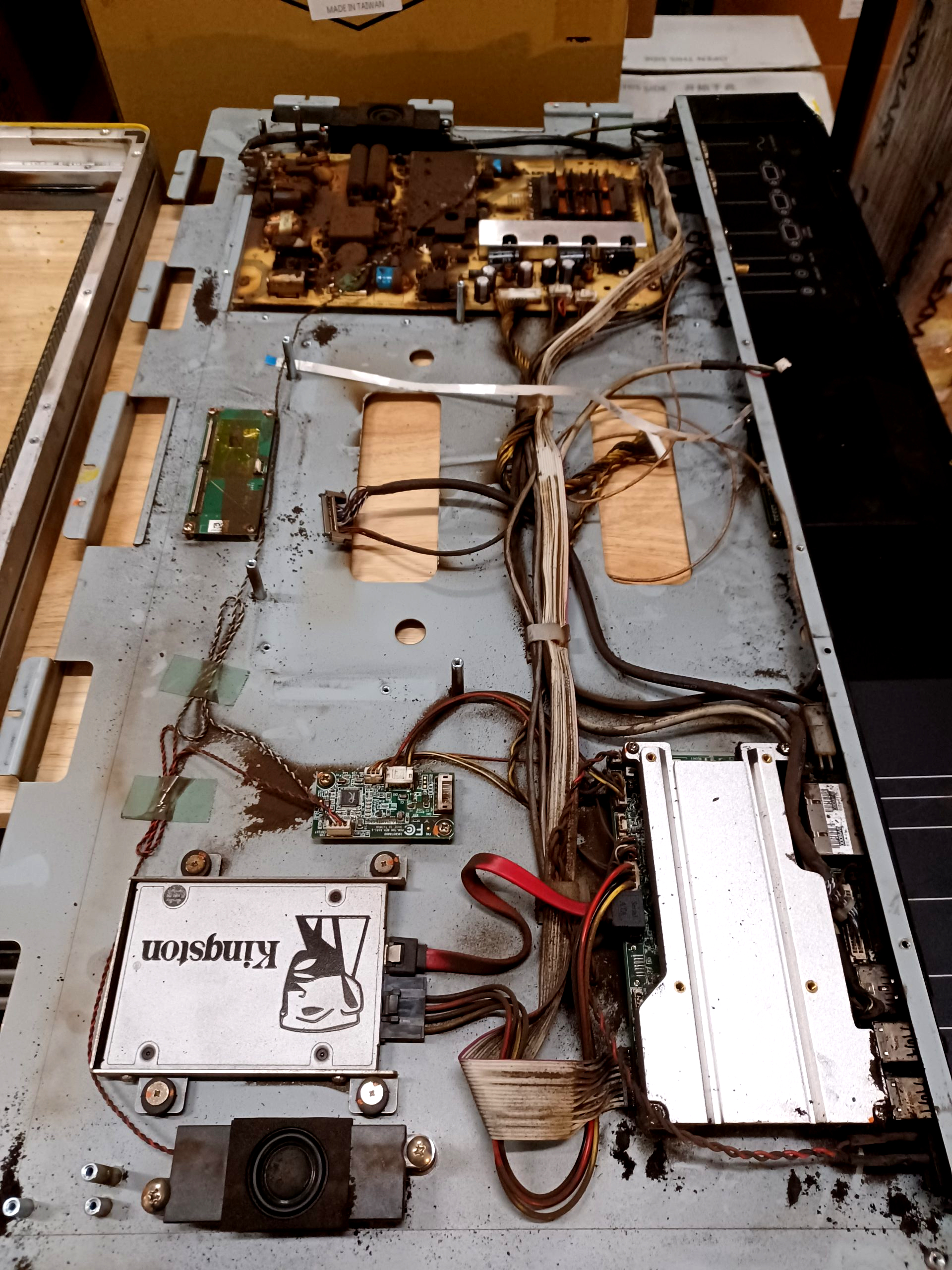 Advantech Ipari Panel PC poros környezetben